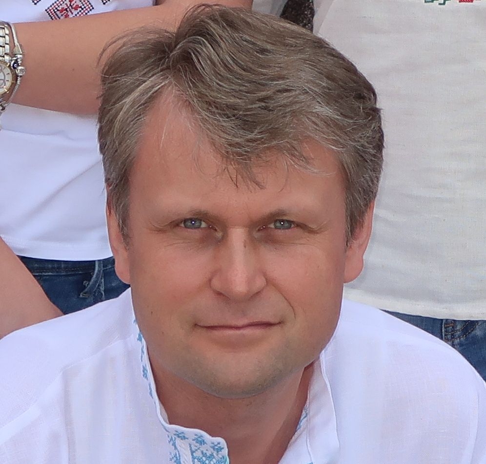 Олег Черній
